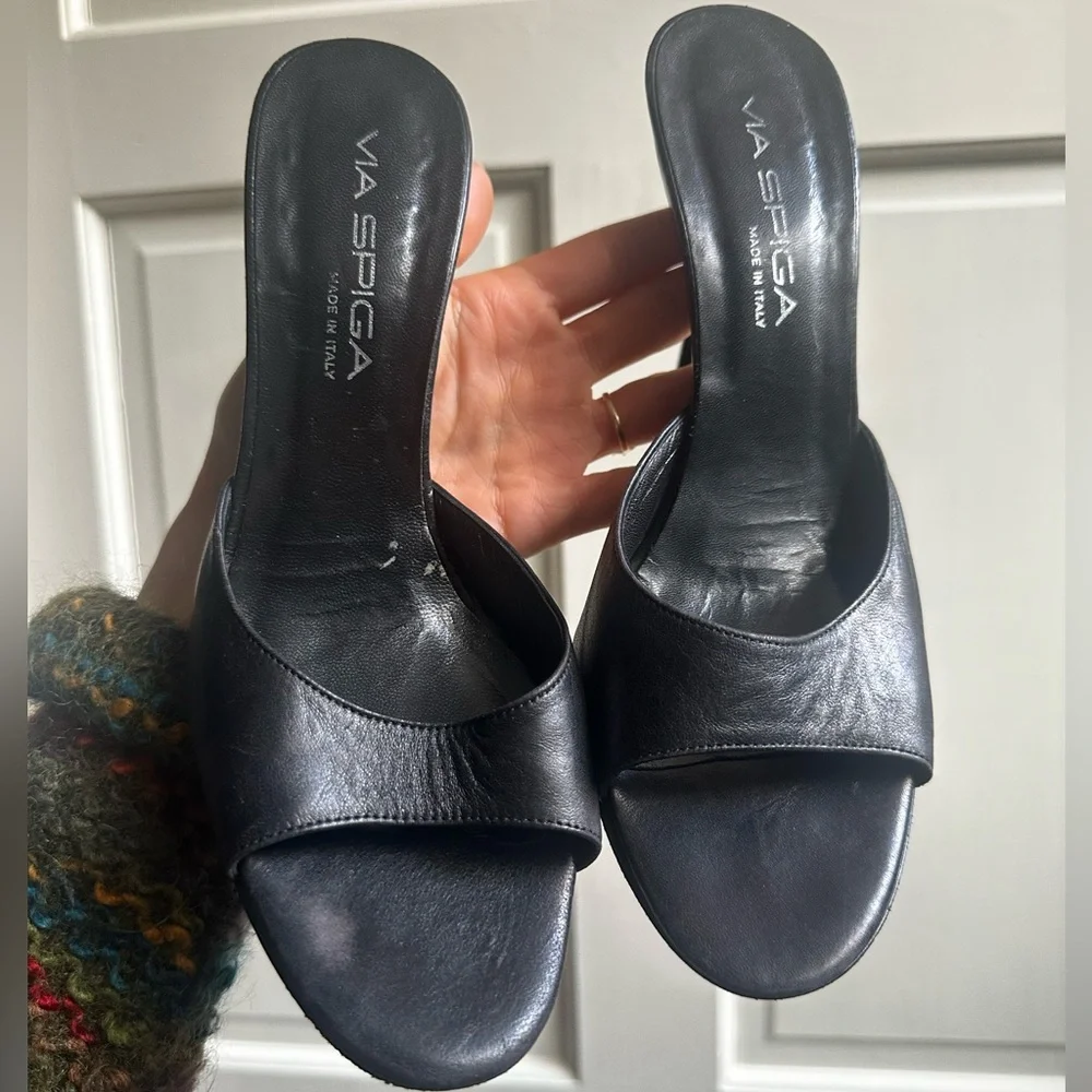 Via Spiga Black Leather Heels - Picture 3 of 7